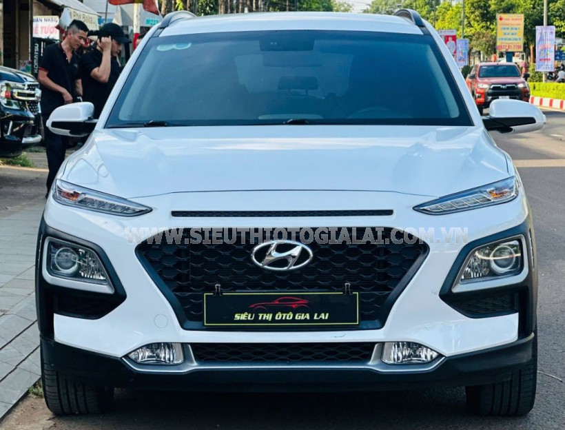 Hyundai Kona Tiêu Chuẩn 2.0 AT 2020
