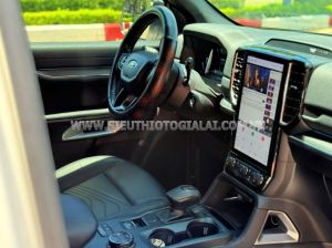 Xe Ford Everest Titanium Plus 2.0L 4x4 AT 2023