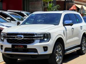 Xe Ford Everest Titanium Plus 2.0L 4x4 AT 2023