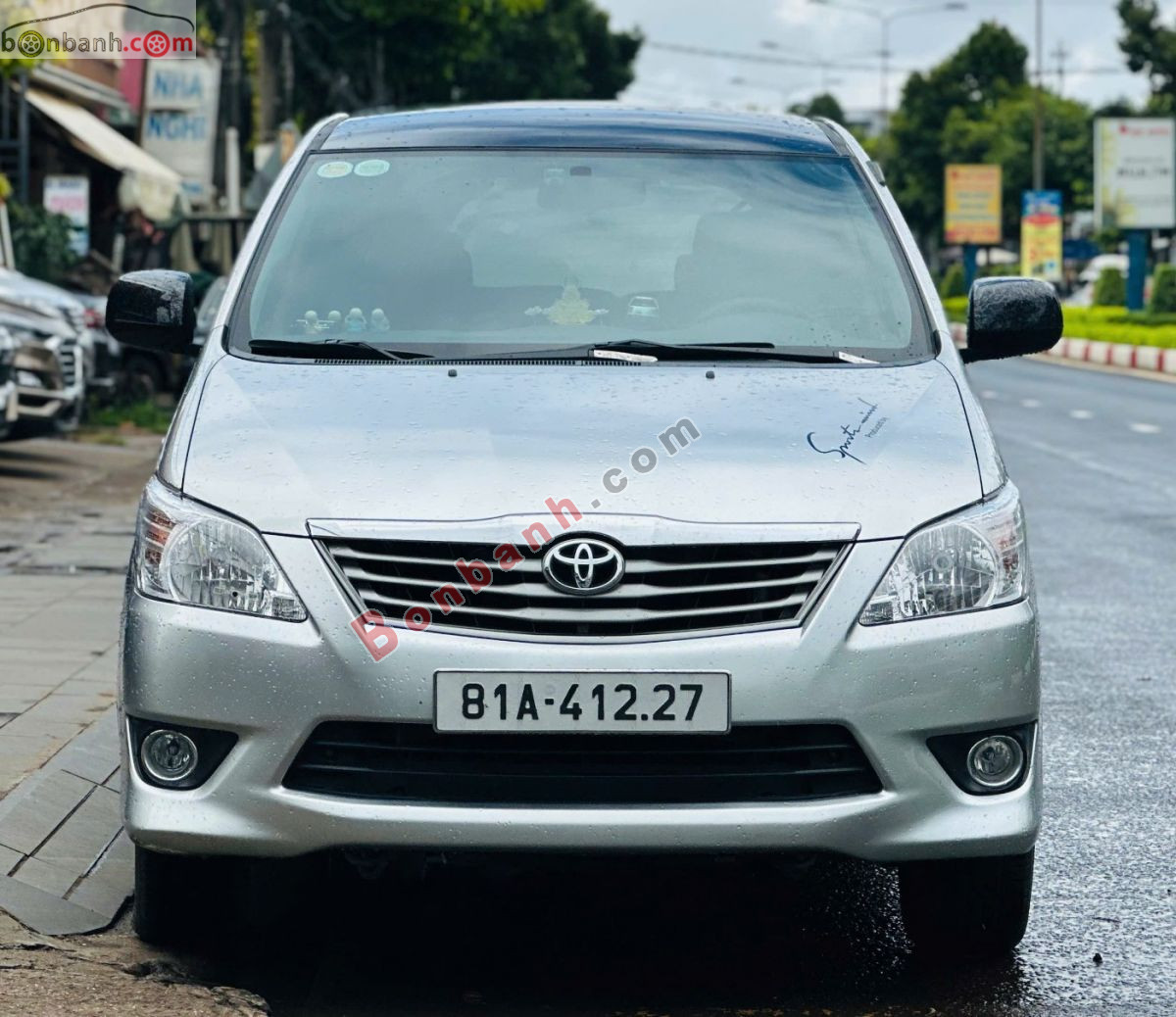 Toyota Innova 2.0E 2013