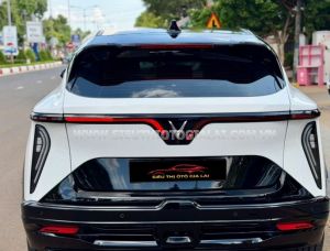 Xe VinFast VF7 Plus 2026