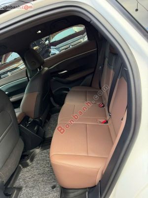 Xe VinFast VF7 Plus 2026
