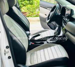 Xe Kia Seltos Premium 1.6 AT 2021