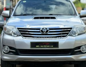 Xe Toyota Fortuner 2.5G 2016