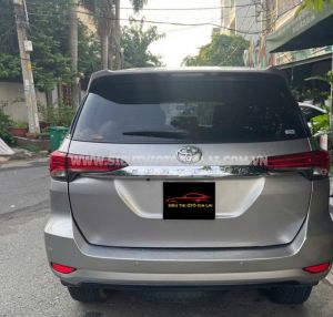 Xe Toyota Fortuner 2.4G 4x2 AT 2019