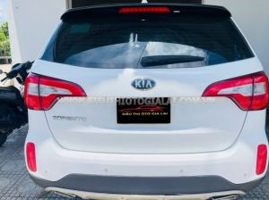 Xe Kia Sorento 2.4 GAT Deluxe 2019