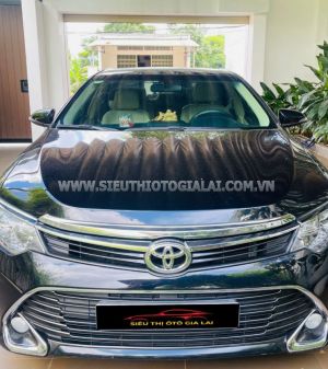 Xe Toyota Camry 2.0E 2018