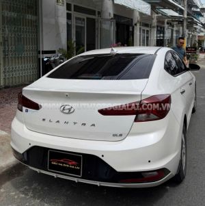 Xe Hyundai Elantra 1.6 MT 2022