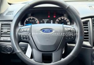 Xe Ford Ranger XLS 2.2L 4x2 AT 2021