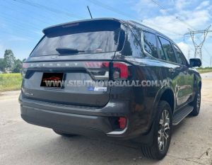 Xe Ford Everest Titanium Plus 2.0L 4x4 AT 2024