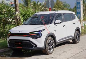 Xe Kia Carens 1.5G Luxury 2023