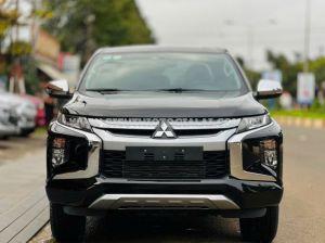 Xe Mitsubishi Triton 4x2 AT 2023