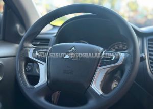 Xe Mitsubishi Triton 4x2 AT 2023