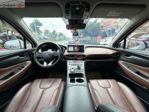 Xe Hyundai SantaFe Cao cấp 2.5L HTRAC 2022