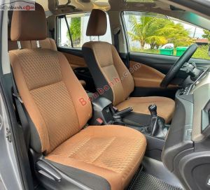 Xe Toyota Innova 2.0E 2017