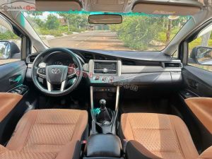 Xe Toyota Innova 2.0E 2017