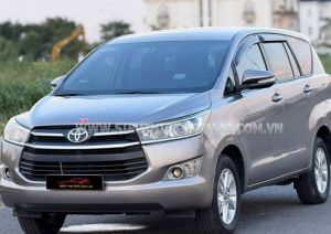 Xe Toyota Innova 2.0E 2017