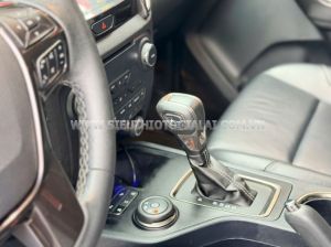Xe Ford Everest Titanium 2.0L 4x4 AT 2020