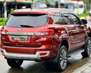 Xe Ford Everest Titanium 2.0L 4x4 AT 2020