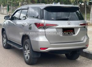 Xe Toyota Fortuner 2.4G 4x2 MT 2017