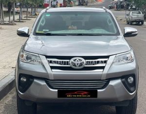 Xe Toyota Fortuner 2.4G 4x2 MT 2017