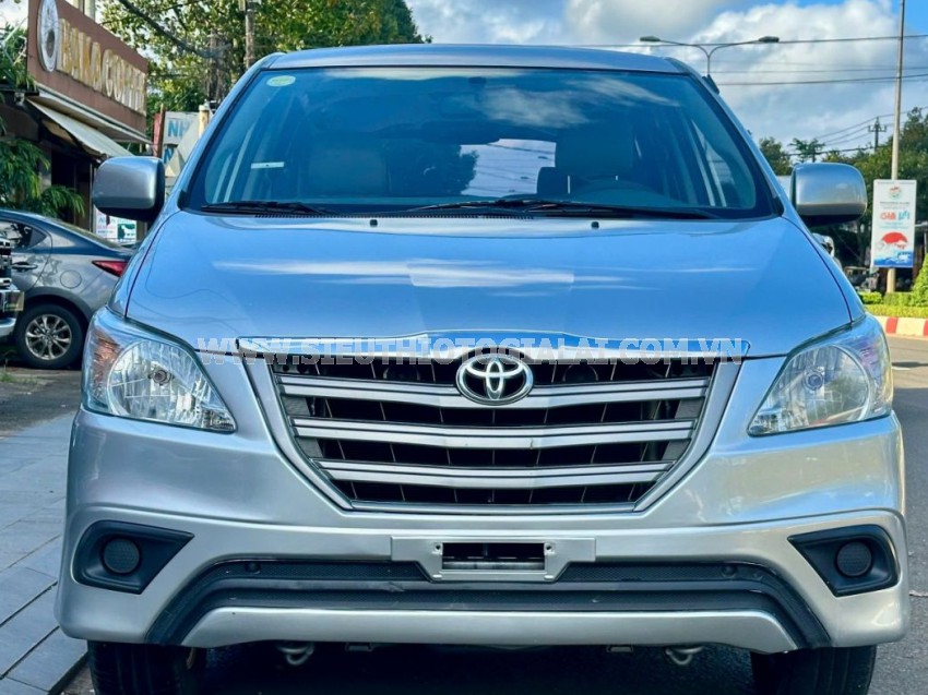 Toyota Innova 2.0E 2014