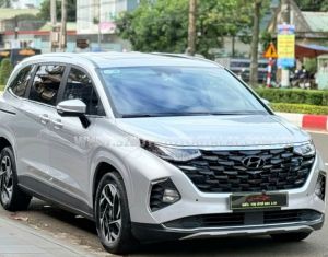 Xe Hyundai Custin Cao Cấp 2.0T 2024