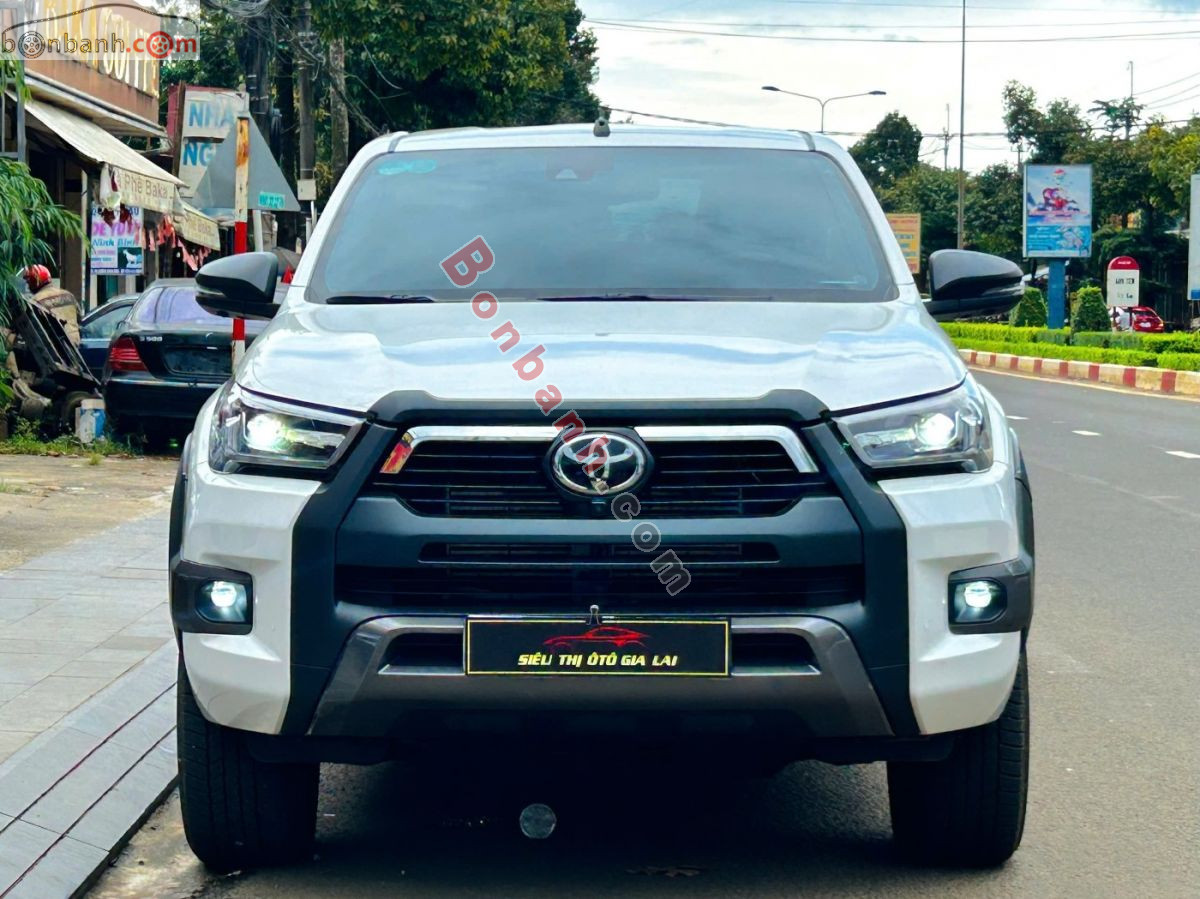 Toyota Hilux Adventure 2.8L 4x4 AT 2025