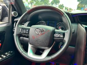 Xe Toyota Fortuner 2.4G 4x2 AT 2020