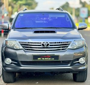 Xe Toyota Fortuner 2.5G 2016