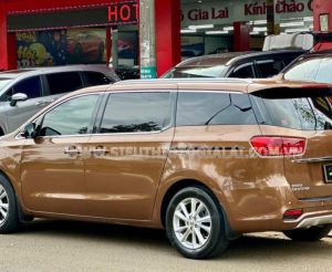 Xe Kia Sedona 2.2 DAT Luxury 2019