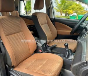 Xe Toyota Innova 2.0E 2017