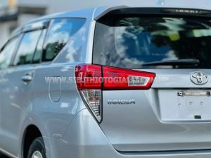 Xe Toyota Innova 2.0E 2017