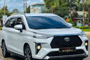 Xe Toyota Veloz Cross Top 1.5 CVT 2024