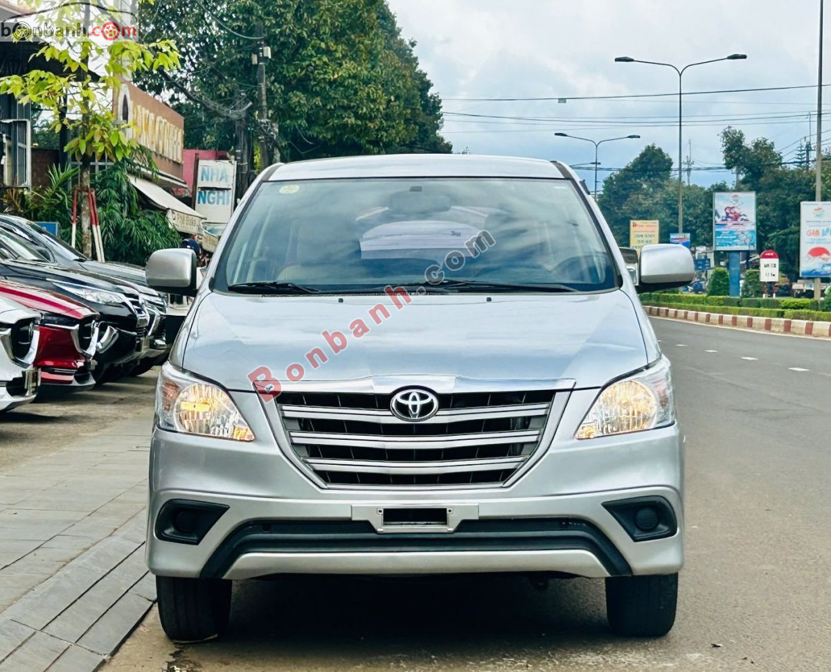 Toyota Innova 2.0E 2014