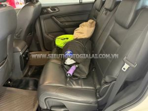 Xe Ford Everest Titanium 2.2L 4x2 AT 2016
