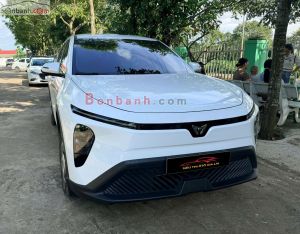 Xe VinFast Limo Green AT 2026