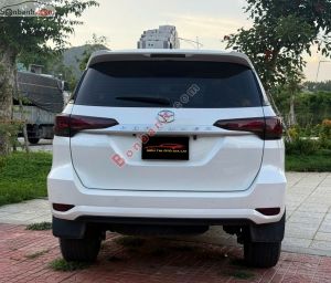 Xe Toyota Fortuner 2.4G 4x2 MT 2021