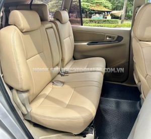 Xe Toyota Innova 2.0E 2014